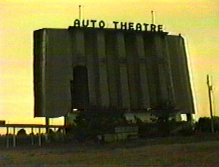 Auto Theatre - Old Pic Of Screen - Photo From Rg (newer photo)